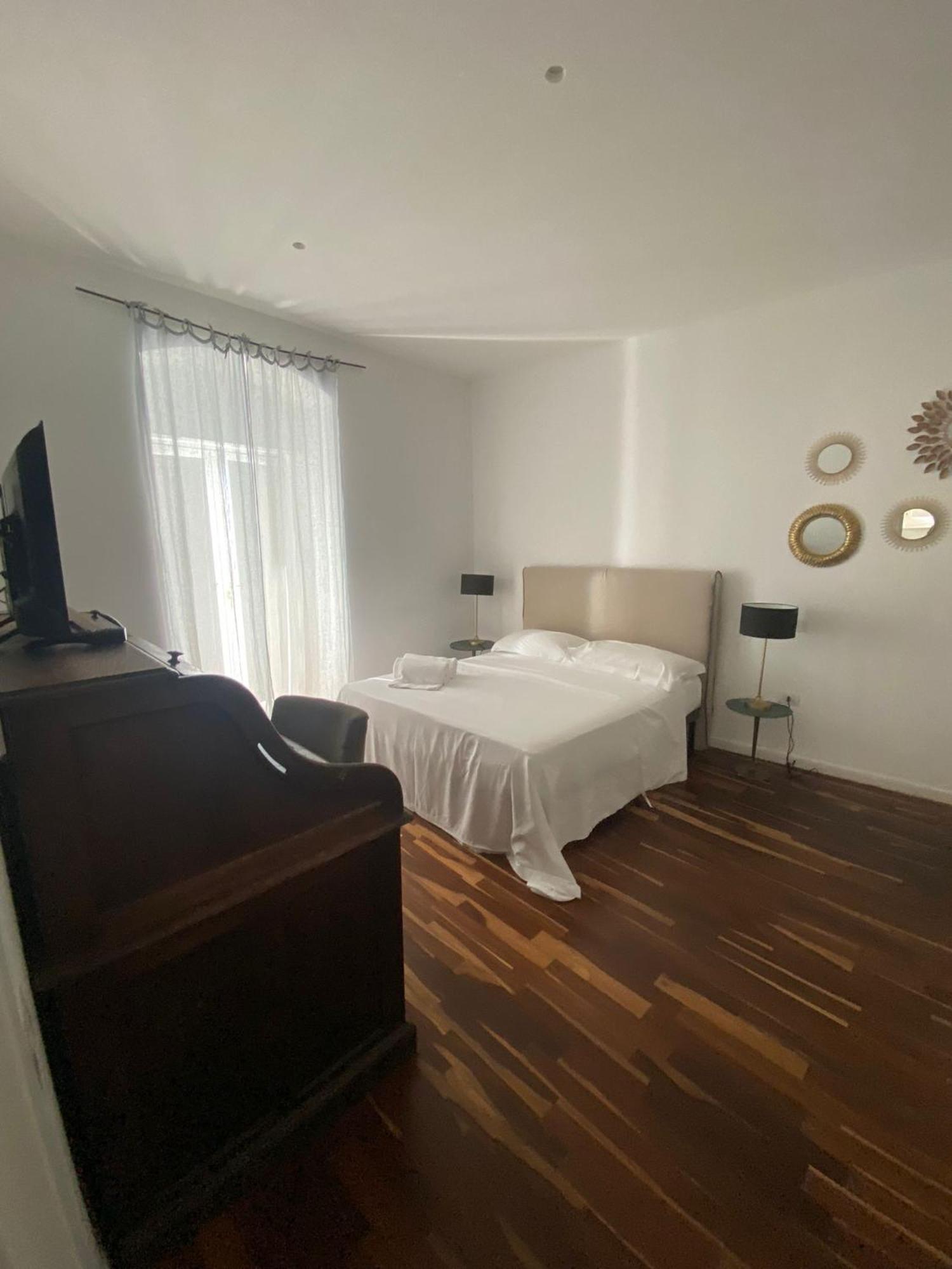 Angolo Del Poeta Suite Ματέρα Εξωτερικό φωτογραφία